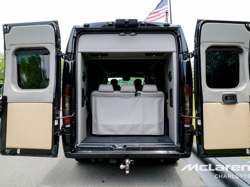 Used 2023 RAM ProMaster 2500 w/ Driver Convenience Group FWD image 16