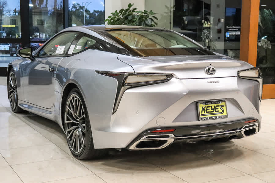 Used 2026 Lexus LC 500 Coupe w/ Bespoke Build Package RWD image 2