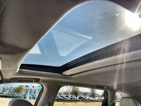 Used 2025 Honda CR-V EX-L image 32