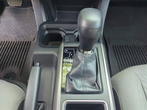 Certified 2022 Toyota Tacoma SR5 RWD image 16