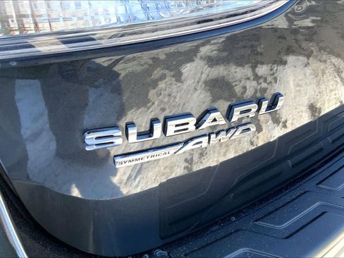 Used 2019 Subaru Forester Limited image 32