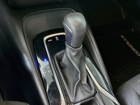 Used 2020 Toyota Corolla SE w/ SE Premium Package FWD image 24