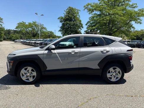 Used 2025 Hyundai Kona SE AWD/4WD image 19