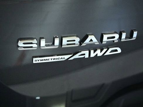 Used 2023 Subaru Forester Limited w/ Popular Package #2 image 12