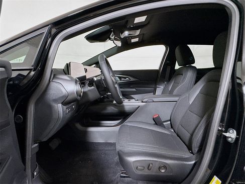 New 2026 Chevrolet Equinox EV LT w/ Comfort Package image 12