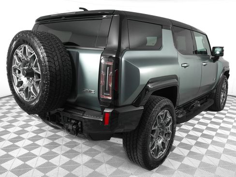 Used 2024 GMC Hummer EV 3X AWD/4WD image 4