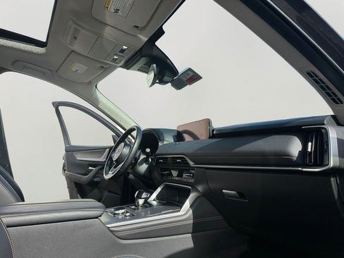 Used 2024 MAZDA CX-90 3.3 Turbo w/ Preferred Plus image 11