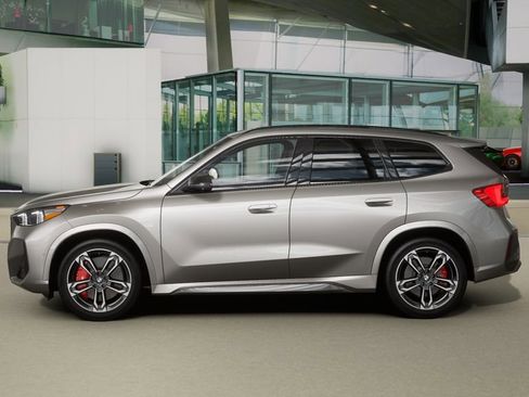 Used 2026 BMW X1 xDrive28i w/ Technology Package image 33