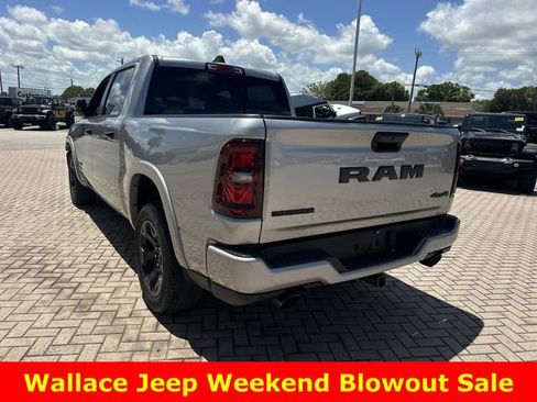 Used 2025 RAM 1500 Big Horn AWD/4WD image 9