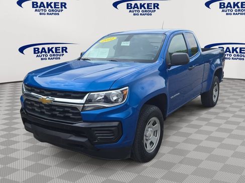 Used 2022 Chevrolet Colorado W/T AWD/4WD image 7