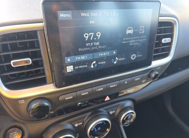 Certified 2026 Hyundai Venue SEL FWD image 12