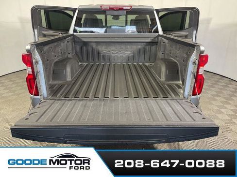 Used 2023 Chevrolet Silverado 1500 ZR2 w/ Technology Package AWD/4WD image 20