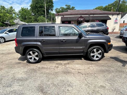 Used 2016 Jeep Patriot High Altitude AWD/4WD image 26