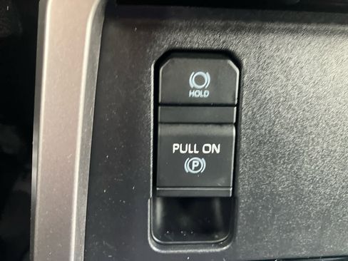 Used 2025 Toyota Sequoia Limited image 35