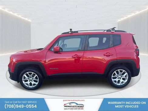 Used 2015 Jeep Renegade Latitude AWD/4WD image 9
