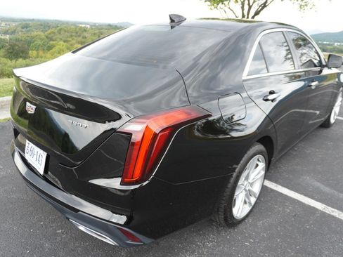 Used 2020 Cadillac CT4 Luxury w/ Sun And Sound Package RWD image 12