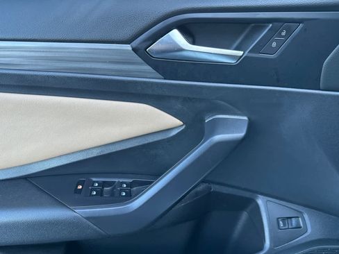 Used 2019 Volkswagen Jetta SEL image 12