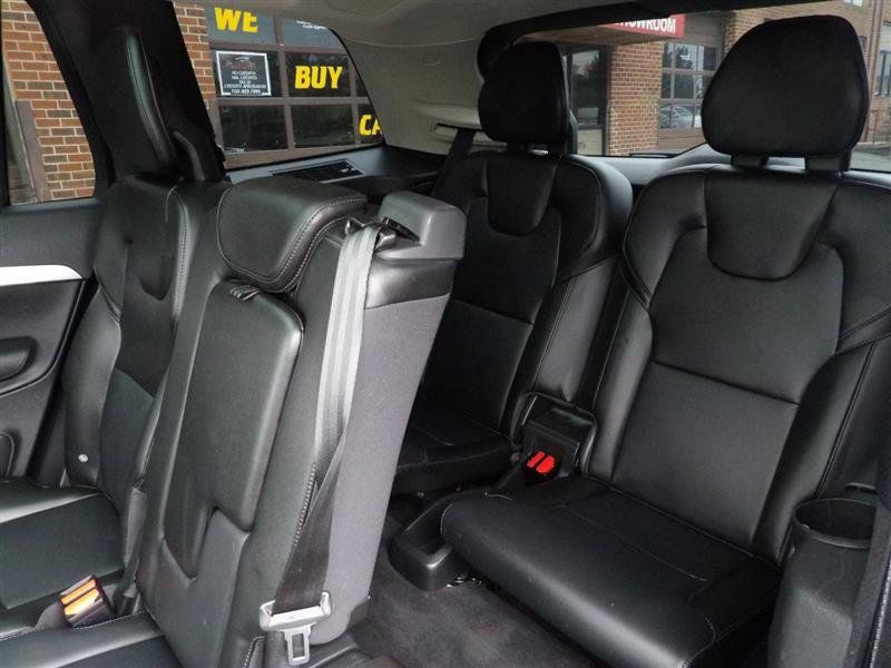 Used 2018 Volvo XC90 T5 Momentum FWD image 13