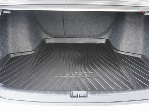 Used 2022 Honda Accord Sport image 24