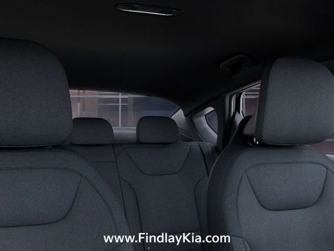 New 2026 Kia K4 FWD image 30