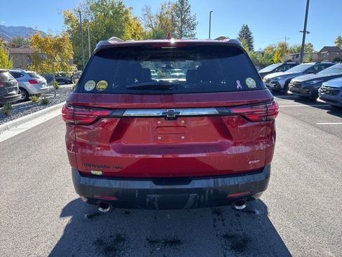Used 2022 Chevrolet Traverse RS image 4
