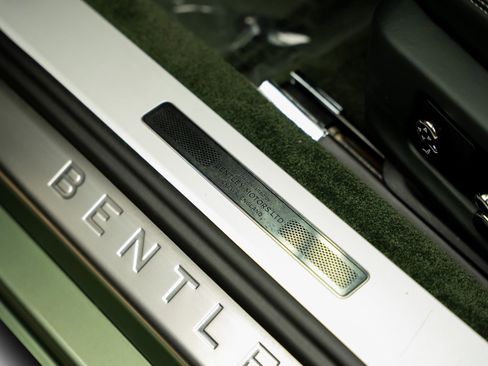 Used 2021 Bentley Continental GT AWD/4WD image 64