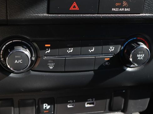 Used 2022 Nissan Frontier S w/ Technology Package RWD image 33