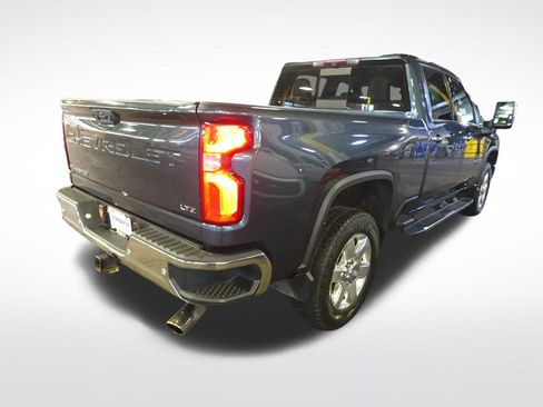 Used 2020 Chevrolet Silverado 2500 LTZ w/ LTZ Plus Package image 6