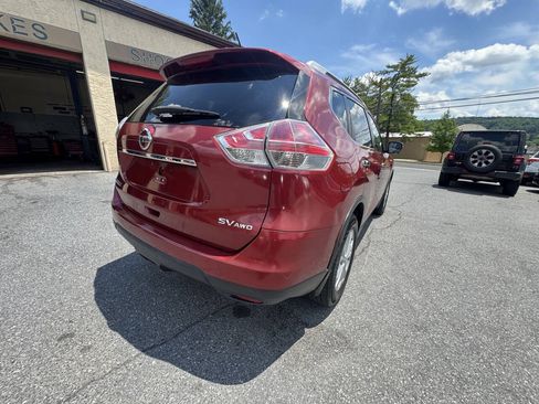 Used 2016 Nissan Rogue SV w/ SV Premium Package AWD/4WD image 8