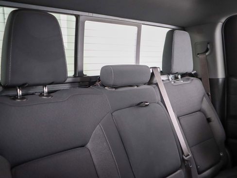 Used 2021 Chevrolet Silverado 1500 LT Trail Boss w/ Convenience Package II image 30