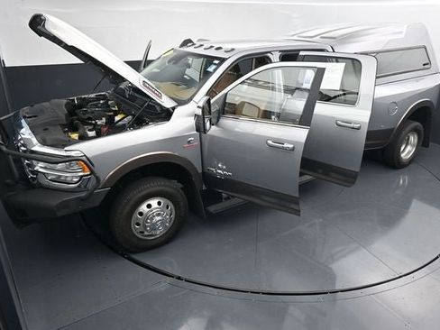Used 2023 RAM 3500 Limited AWD/4WD image 43