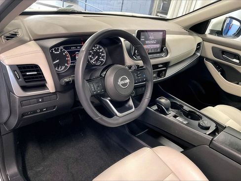 Used 2023 Nissan Rogue SV w/ SV Premium B Package AWD/4WD image 8