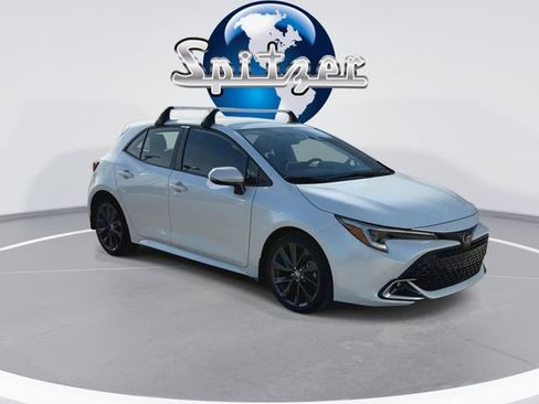 Used 2023 Toyota Corolla XSE image 3