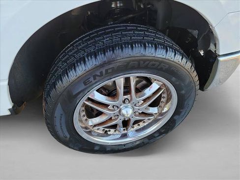 Used 2013 Ford F150 XLT w/ XLT Chrome Pkg AWD/4WD image 10
