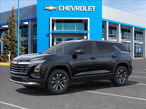 New 2026 Chevrolet Equinox LT w/ Convenience Package II image 2