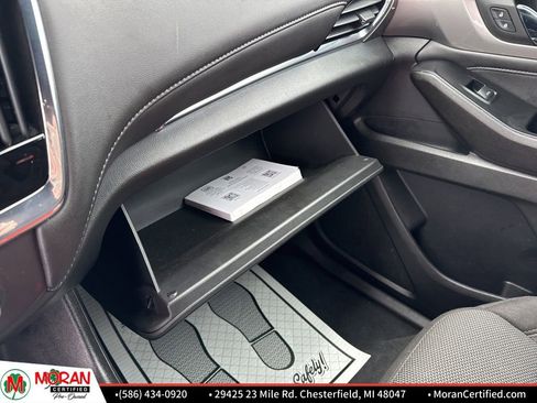 Used 2023 Chevrolet Traverse LT image 24