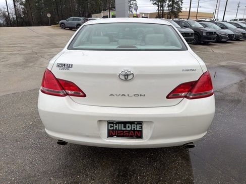 Used 2006 Toyota Avalon Limited image 7