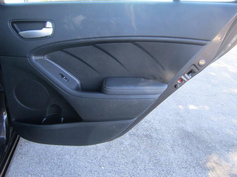 Used 2017 Kia Forte LX w/ LX Popular Package FWD image 22