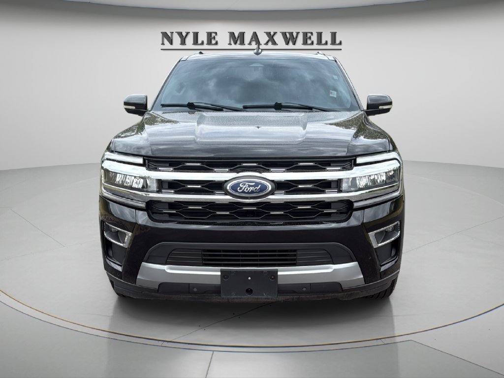 Used 2024 Ford Expedition Max Limited AWD/4WD image 9