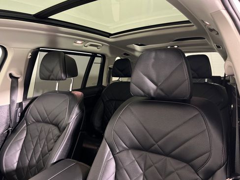 Used 2026 BMW X7 xDrive40i image 15