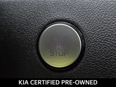 Certified 2023 Kia Sorento SX FWD image 32