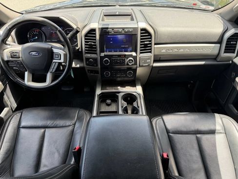 Used 2020 Ford F250 Lariat w/ Lariat Value Package AWD/4WD image 6