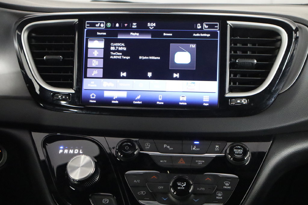Used 2025 Chrysler Pacifica Select FWD image 28