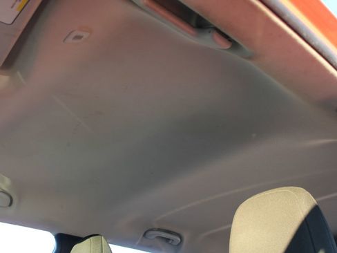 Used 2018 Jeep Renegade Altitude image 42