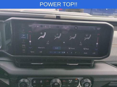 Used 2025 Jeep Wrangler Unlimited Sahara w/ Safety Group image 16