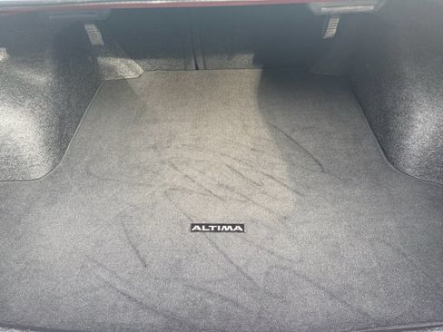 Used 2024 Nissan Altima 2.5 SV image 24