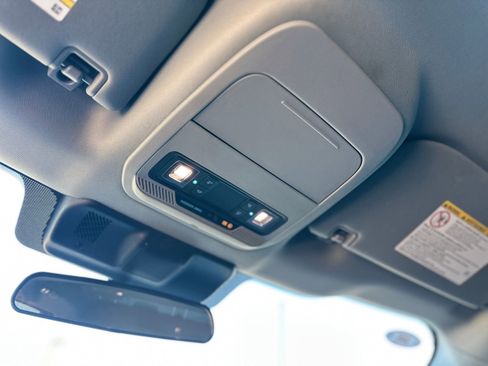 Used 2025 Ford F350 XLT image 24