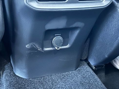 Used 2025 Toyota RAV4 LE image 40