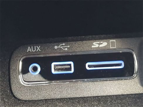 Used 2017 Jeep Grand Cherokee Laredo image 21