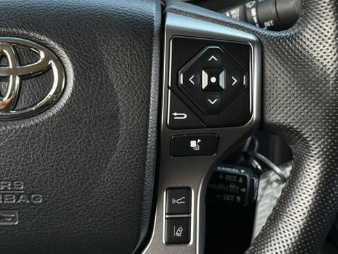 Used 2021 Toyota Tacoma SR5 RWD image 15